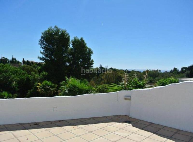 Foto 7119226b-057a-4f87-9f30-6d9aa106c27c. Miete appartement mit parking pool in lomas de Marbella club Marbella