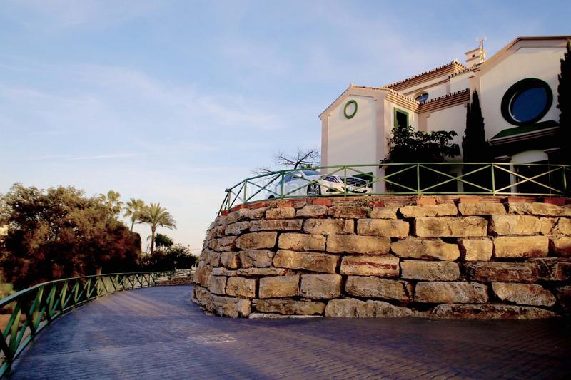 Foto 2afd5600-7aa9-4ec0-870a-5a4453d34ff9. Rent house in sup-c14 la panera 4 in La Concha - Resina Golf Estepona