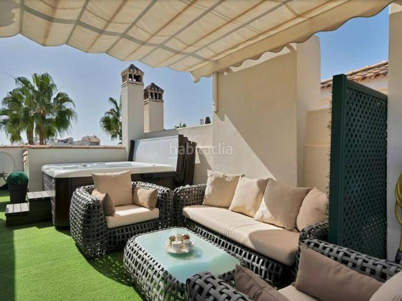 Foto 798b70a8-45a0-42e7-bb5a-a44e788dd354. Semi detached house with parking pool in Nueva Atalaya Estepona