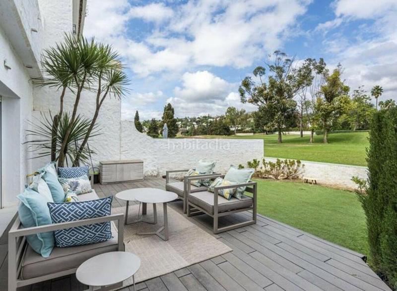 Foto ac6e9acb-adb3-41b2-ab46-cff8230dd0ea. Alquiler casa adosada primera línea golf casa adosada para alquiler a largo plazo en nueva andalucía en Marbella