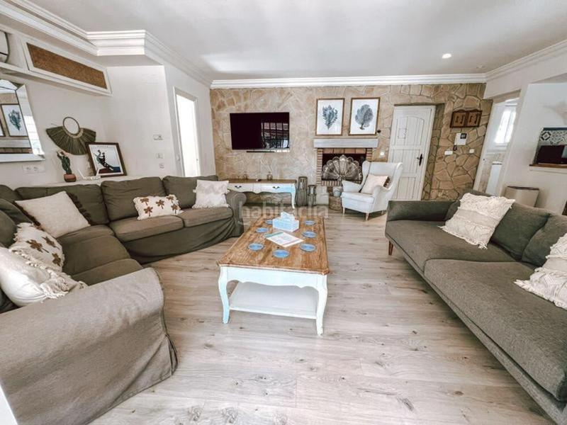 Foto 96aa4add-a564-4e6f-80e4-0cc361d6f1f0. Maison avec piscine dans Nueva Andalucía centro Marbella