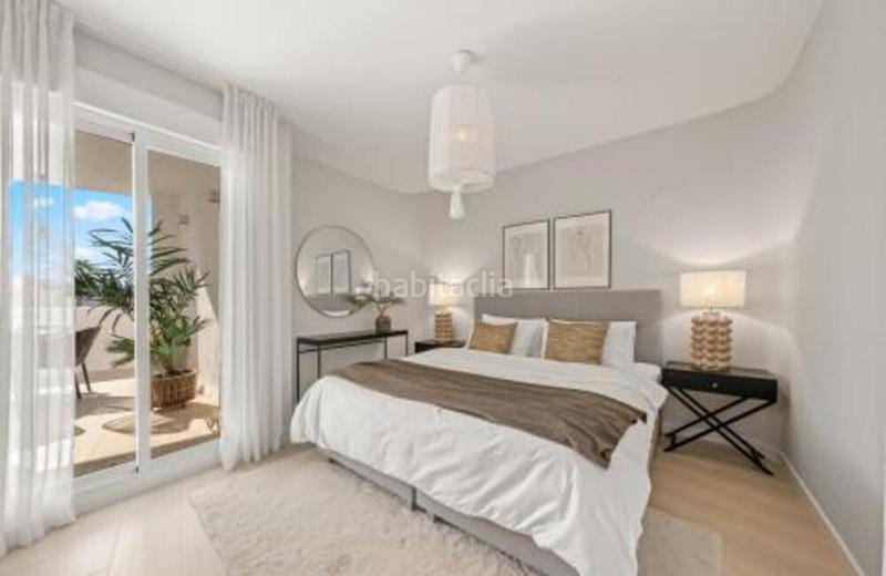 Foto 06d336cc-7213-42b6-8758-6530d2bf61f6. Piccolo appartamento con parcheggio piscina in Nueva Andalucía centro Marbella