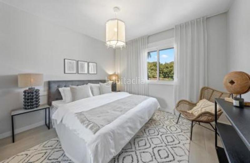 Foto c1c9fe5c-3622-4d16-b299-673884db3451. Piccolo appartamento con parcheggio piscina in Nueva Andalucía centro Marbella