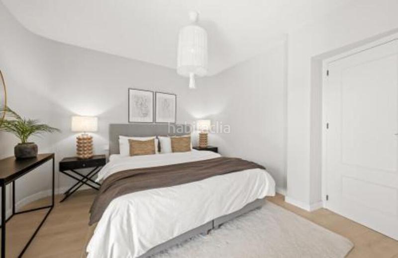 Foto c6ef43e7-c9ad-4895-9a7b-1fe7a7cc07c7. Piccolo appartamento con parcheggio piscina in Nueva Andalucía centro Marbella