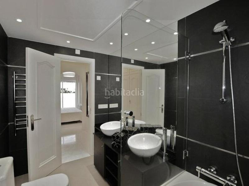 Foto 6b9640ce-c778-4a78-9666-047645ab7c96. Affitto attico con parcheggio piscina in lomas de Marbella club Marbella