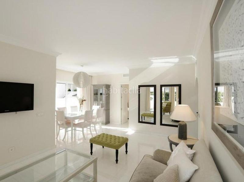 Foto 8d30e445-dfd9-412e-a0f5-cf52733f452c. Miete dachwohnung mit parking pool in lomas de Marbella club Marbella