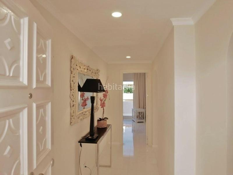 Foto a95e9720-7159-4339-99fc-2753030f426b. Miete dachwohnung mit parking pool in lomas de Marbella club Marbella