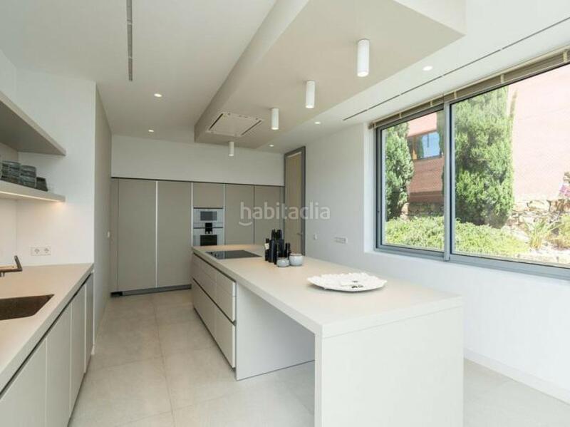 Foto 33086e21-dc0c-473b-b0ea-dad182a56867. Affitto casa con riscaldamento parcheggio piscina in Benahavís