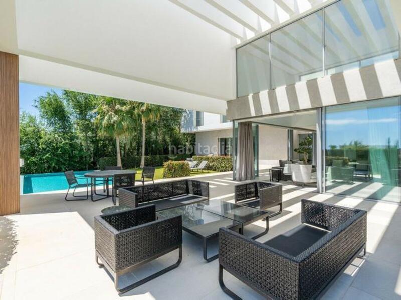 Foto 337be7ab-f9ab-4040-bc8b-c2579f5e044c. Location maison avec chauffage parking piscine dans Benahavís