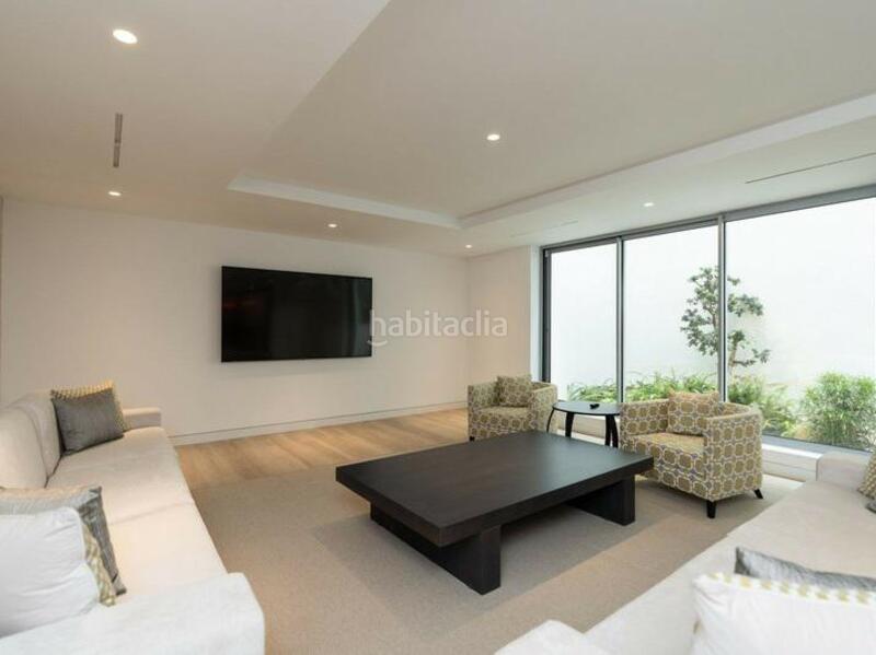 Foto 39a26aa8-9de5-4cc3-99a2-104a115e1148. Rent house with heating parking pool in Los Flamingos Benahavís