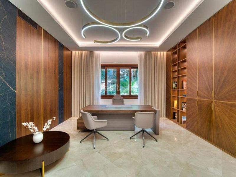 Foto fa20375f-200a-4b47-bfc2-004af29c1345. Lloguer casa amb aparcament piscina a Sierra Blanca Marbella