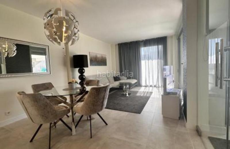 Foto 6a874962-1e6e-4240-ae67-f1ffd4267997. Alquiler apartamento luminoso y elegante apartamento disponible en la codiciada urbanización selwo, con opción de alquiler con derecho a compra. en Estepona