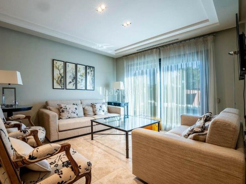 Foto af2d36ff-d63c-46bc-8675-62d604ab06bd. Miete haus mit parking pool in Centro Estepona