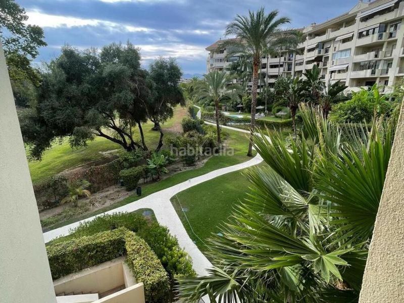 Foto d9fae9b1-1aef-40b8-b1bb-a694493041ed. Rent penthouse with parking pool in Guadalmina Alta Marbella