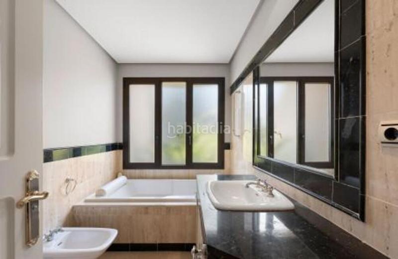 Foto dba3a5a2-40b6-4a6b-add3-e39b4f2e8327. Appartement in Aloha Marbella