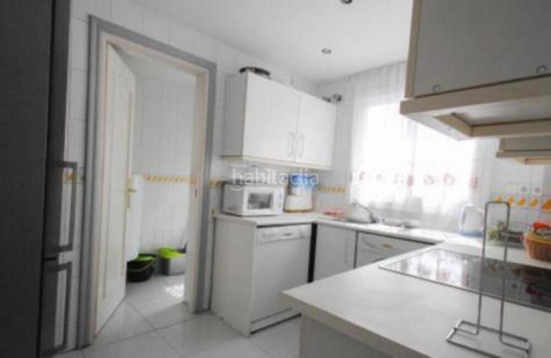 Foto a7f9f8c6-65ea-4960-bfe4-d08023e5ea91. Lloguer apartament amb aparcament piscina a Nagüeles Alto Marbella