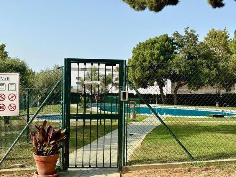 Foto 1a26cc2e-6a10-44d1-b758-112dedbf756a. Alquiler casa adosada en Romana Playa Marbella