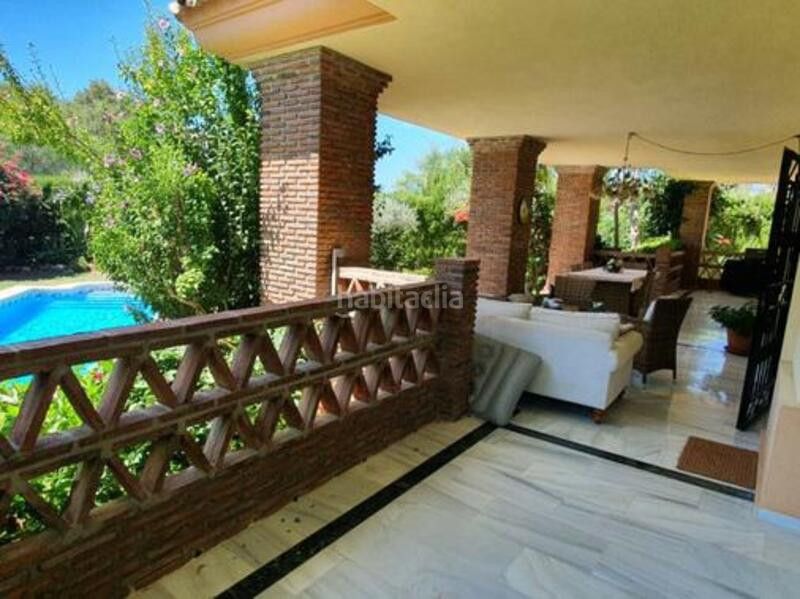 Foto 5fced4b8-6d15-4374-8fbe-a6e046c98ac6. Lloguer casa amb calefacció aparcament piscina a Marbella