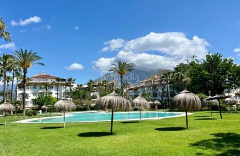 Foto 2676be31-f307-4a81-8e64-d5df4aa7e492. Apartament amb aparcament piscina a La Dama de Noche - La Alzambra Marbella