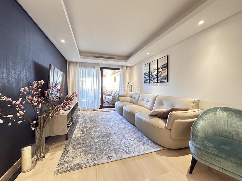 Foto 1216c42d-c9de-43f3-9454-65fc17e37393. Alquiler apartamento lujo en Zona de Punta Plata Estepona