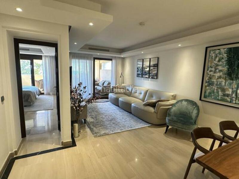 Foto 711552db-9d21-41b2-95ec-840d77daa271. Alquiler apartamento lujo en Zona de Punta Plata Estepona
