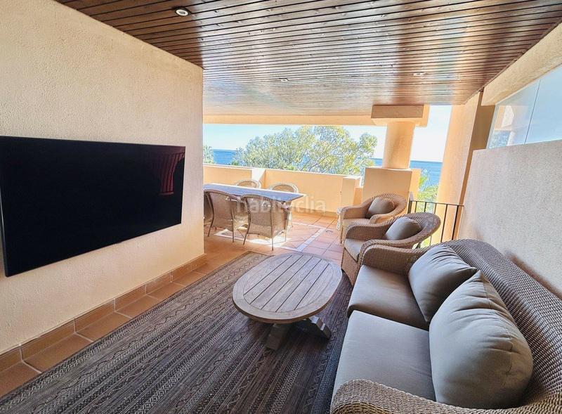 Foto d0495718-f8c0-49e8-b727-cc3b5a240691. Location appartement avec parking piscine dans Zona de Punta Plata Estepona