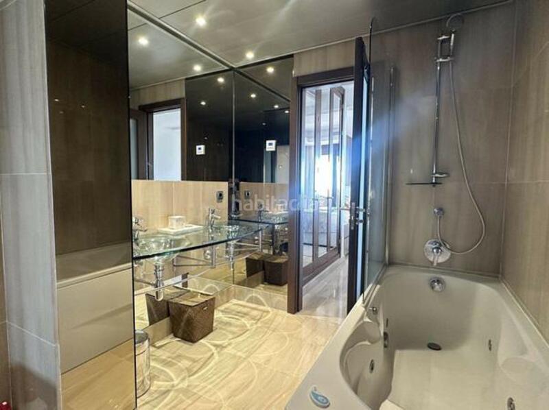 Foto 9ae28a2c-73b8-4194-be31-a1ab004932a7. Miete appartement mit parking pool in Zona de Punta Plata Estepona