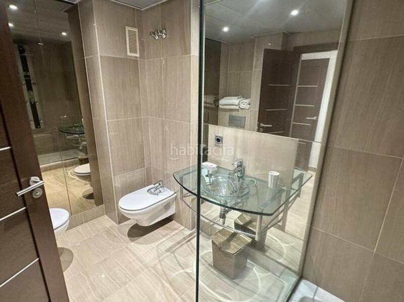 Foto cc95482b-51de-474c-a709-ee4a45fc7c77. Rent apartment with parking pool in Zona de Punta Plata Estepona