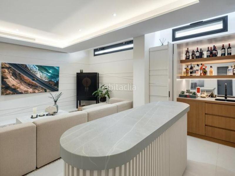 Foto 595f970c-e898-4334-9f4f-0b3139702fb9. Casa amb aparcament piscina a Los Naranjos Marbella