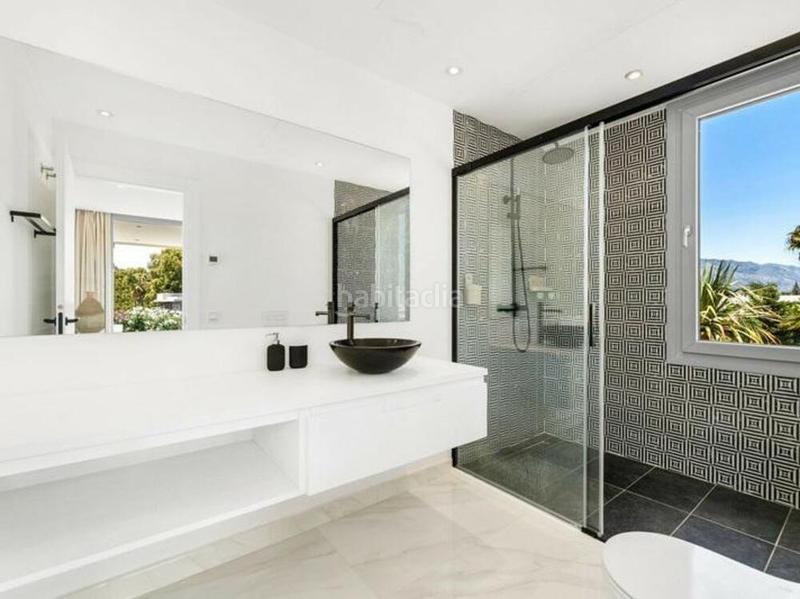 Foto 0a2ed4f4-9ab3-4c6d-b112-4a7aeddb8e1b. Casa amb aparcament piscina a San Pedro de Alcántara Pueblo Marbella