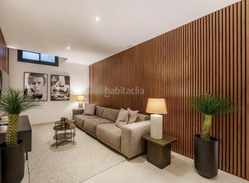 Foto 9857e89d-a22e-452f-8fde-877f60e52e76. Maison jumelée avec parking piscine dans Puerto Banús Marbella