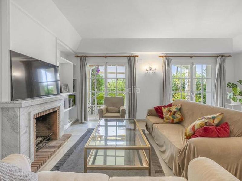 Foto 30fa7ddc-2e6f-4ede-bb61-651a9672c03a. Semi detached house with parking pool in Villacana - Costalita - Saladillo Estepona