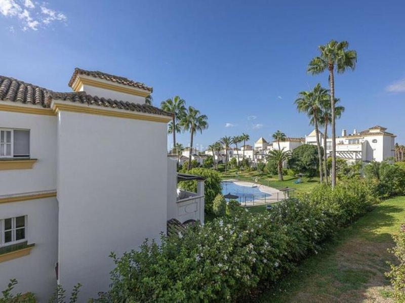 Foto 816a0203-ca4f-4a96-9391-9c37dcac197f. Semi detached house with parking pool in Villacana - Costalita - Saladillo Estepona