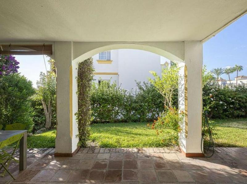 Foto 9829adea-a993-48de-8b20-3f58505a570a. Semi detached house with parking pool in Villacana - Costalita - Saladillo Estepona