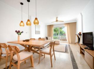 Planta baixa a Río Real. Moderno apartamento reformado con serenidad y estilo en lomas de