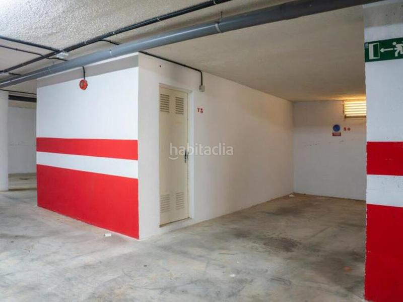 Foto 04e9379c-0f30-4183-a4cf-13f776fcafbf. Ground floor with parking pool in Río Real Marbella