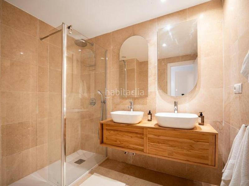 Foto 23bba6ab-1a84-48e1-924f-a6fc0143a8c5. Ground floor with parking pool in Río Real Marbella