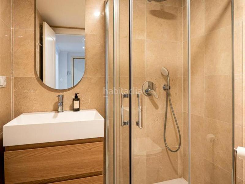 Foto 995c5454-d9c9-4c9f-8f43-f3a1c8cd59b7. Ground floor with parking pool in Río Real Marbella