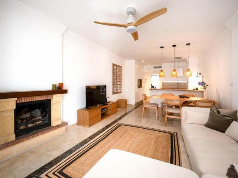 Foto 9afcb500-5a16-4f14-8183-058f355287f2. Ground floor with parking pool in Río Real Marbella