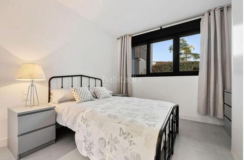 Foto 221b55c5-d3b2-4648-8f56-04d92d7bfe04. Alquiler planta baja exclusivo apartamento en planta baja de lujo en oasis325, en Estepona