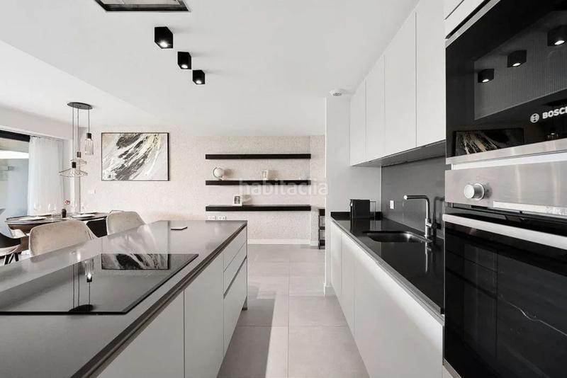 Foto 946f9b89-61a7-4ec0-ace0-5a6fca50c9dc. Alquiler planta baja exclusivo apartamento en planta baja de lujo en oasis325, en Estepona