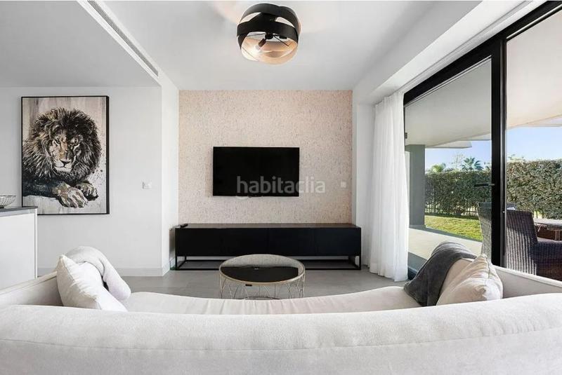 Foto 0adf4e80-047d-4d66-8d94-af5baabd3340. Rent ground floor in La Concha - Resina Golf Estepona