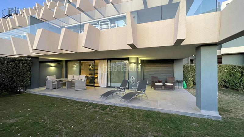 Foto 64877f5e-cbfd-461f-bcd2-2ee09a3ae9d4. Rent ground floor in La Concha - Resina Golf Estepona