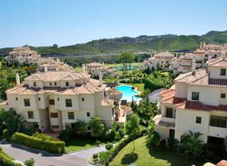 Location Appartement à Los Arqueros  - Puerto del Almendro. Hermoso apartamento elevado en planta baja en capanes del golf