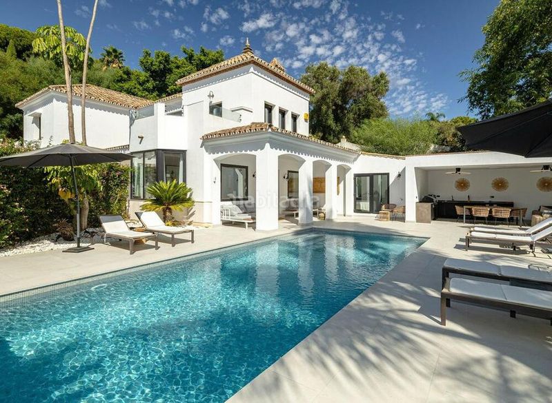 Foto a745d283-0b62-4880-98f4-7af53cb47230. Casa amb aparcament piscina a Paraiso - Barronal Estepona