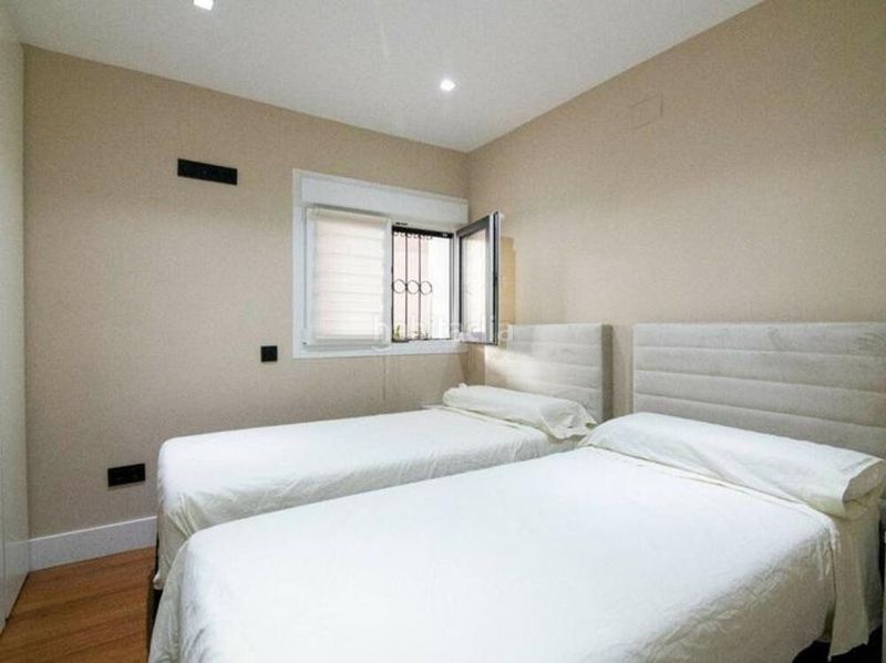 Foto ed6c084b-00e2-465b-90eb-c883b2ddb002. Apartament amb aparcament piscina a Puerto Banús Marbella