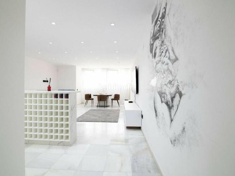 Foto f926d119-ff7d-4c80-b0d2-9fa07ee8d59b. Apartament amb aparcament piscina a Puerto Banús Marbella