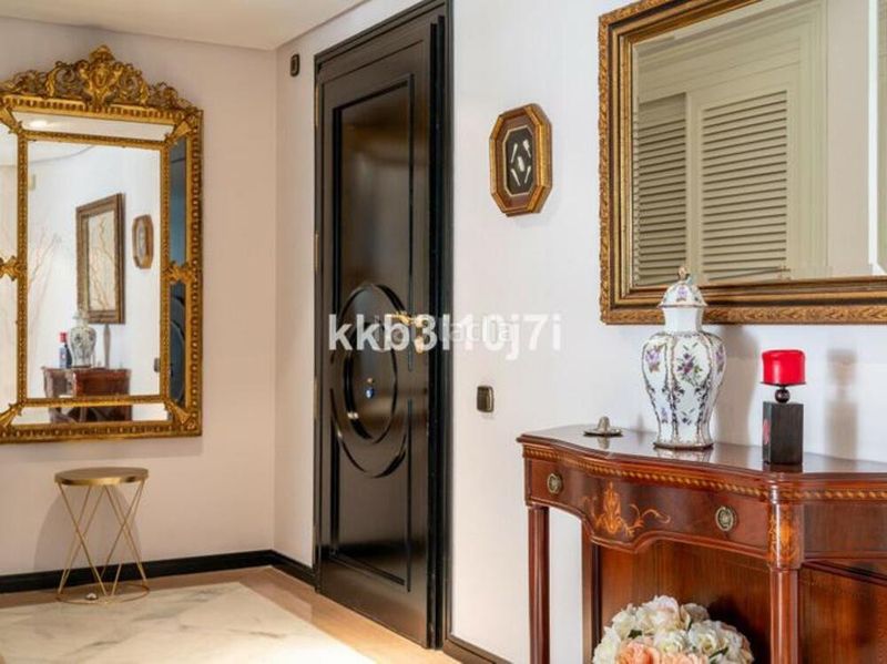 Foto e1dd7930-d3d9-42ae-99e9-36a8aa420412. Apartament amb aparcament piscina a Playa de la Fontanilla Marbella