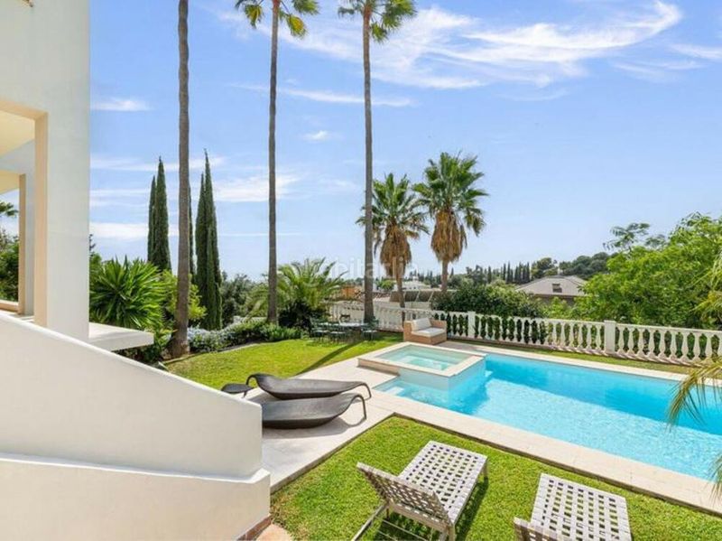 Foto d7375168-1e72-4d13-a477-e98d4ddb5a50. Location maison avec chauffage parking piscine dans Marbella