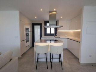 Lloguer Apartament a Nueva Atalaya. Vida de lujo en atalaya  apartamento contemporáneo con comodidad